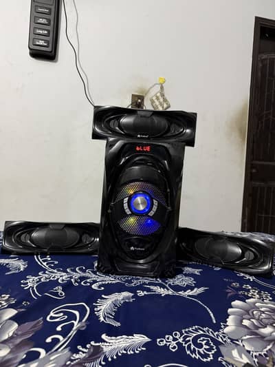 Audionic speaker woffer for sell model 310 all ok