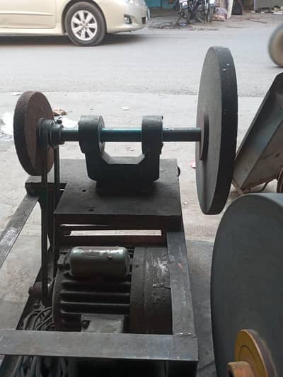 qenchi chorri tezz krny wale machine
