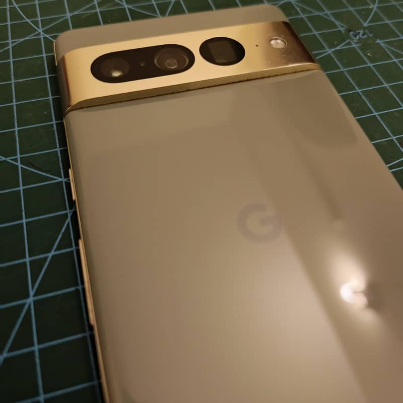 Google Pixel 7 Pro 4
