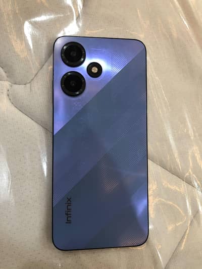 Infinix Hot 30 Play
