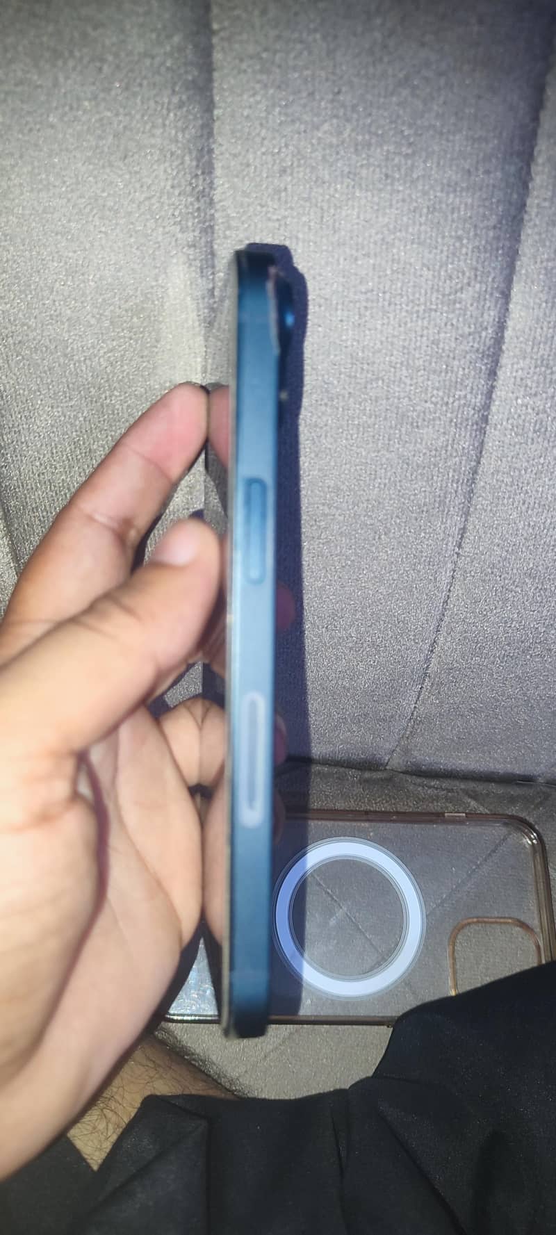 Apple iPhone 14 3