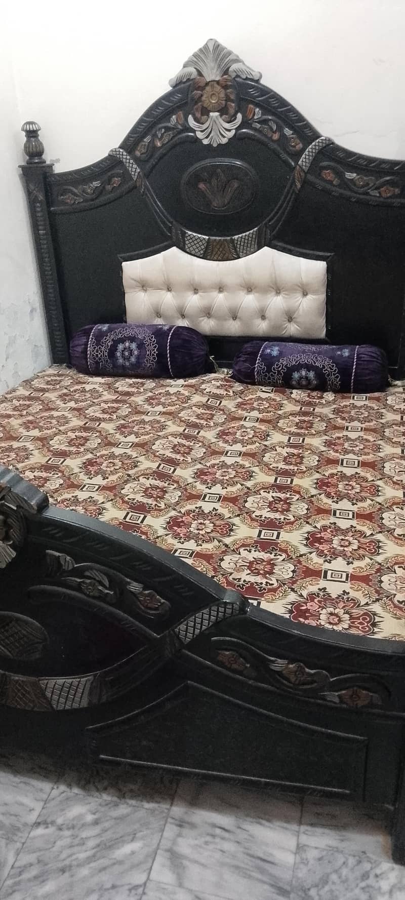 king bed 0