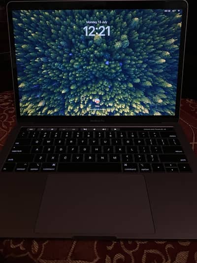 MacBook Pro 2019 | 13 inch | Touchbar