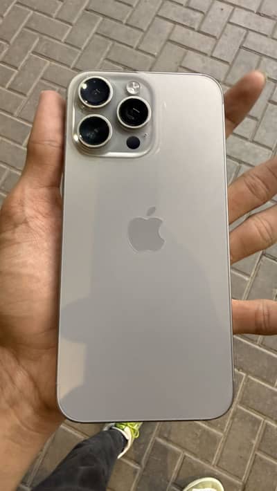 Apple iPhone 15 Pro Max Jv 256 Gb