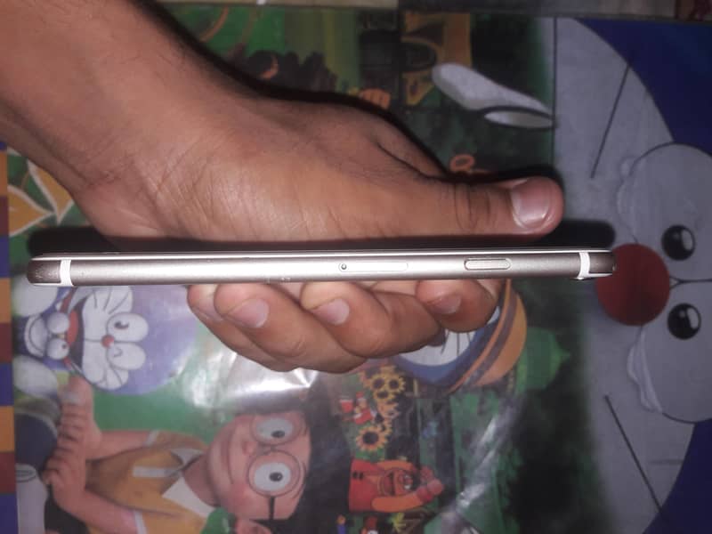 Apple iPhone 6 1