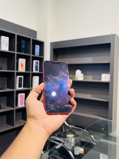 Apple iPhone 13