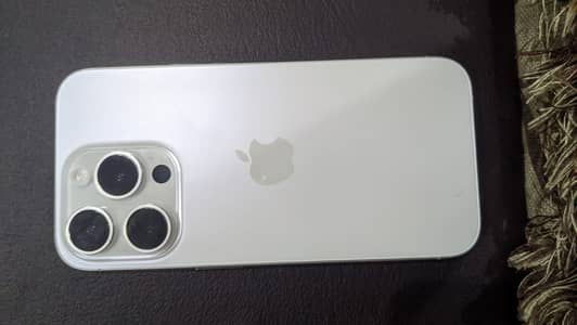 Apple iPhone 15 Pro JV