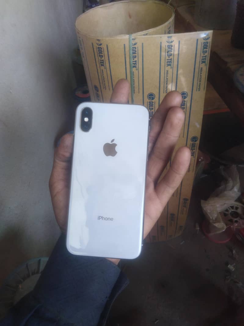 Apple iPhone X 10