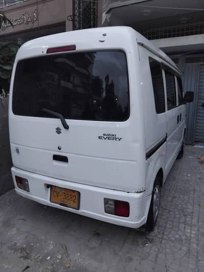 Suzuki Every Wagon 2011