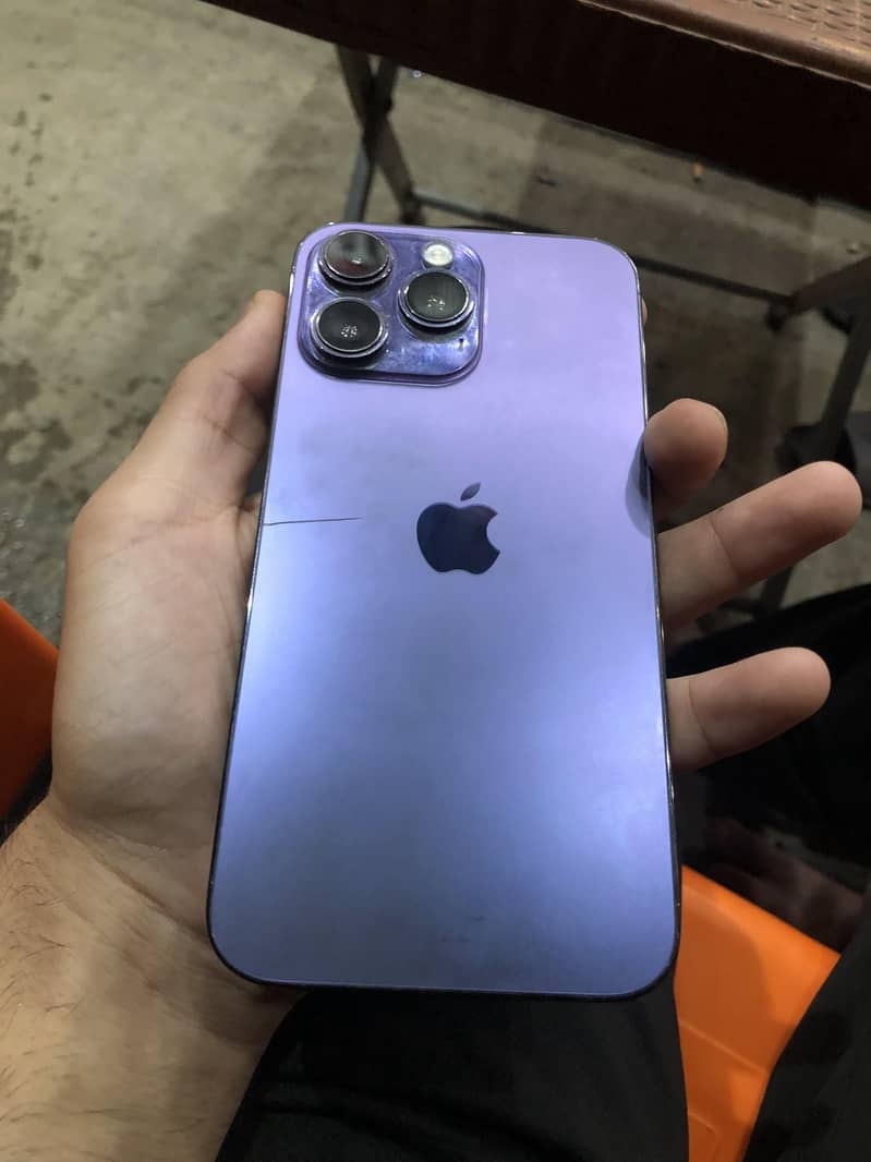 iphone 14 pro max 2