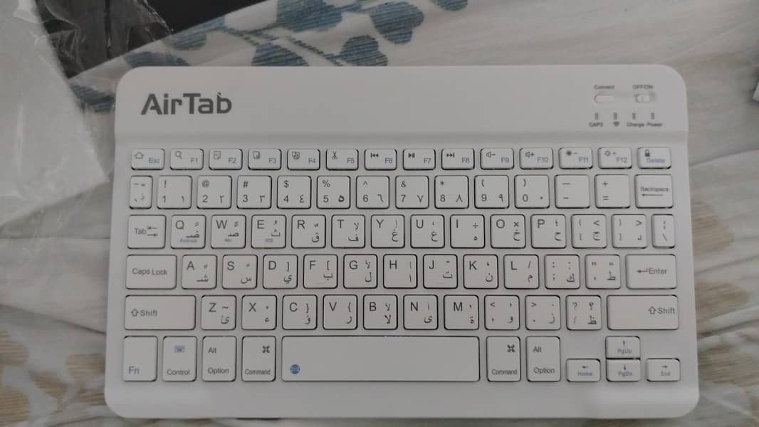 Rechargeable Wireless Bluetooth Keyboard – Device 0