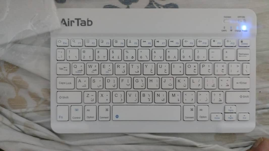 Rechargeable Wireless Bluetooth Keyboard – Device 1