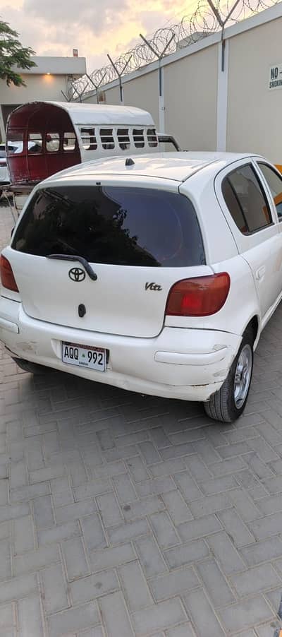 Toyota Vitz 2004