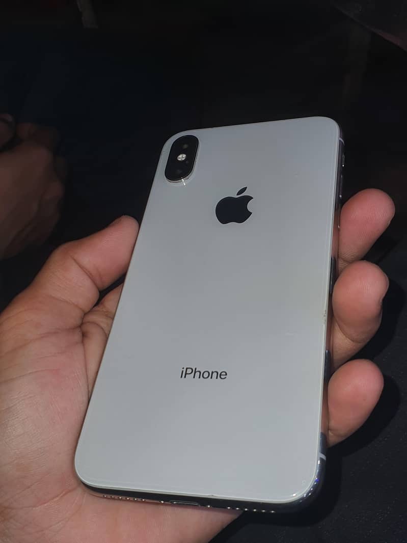 Apple iPhone X 6