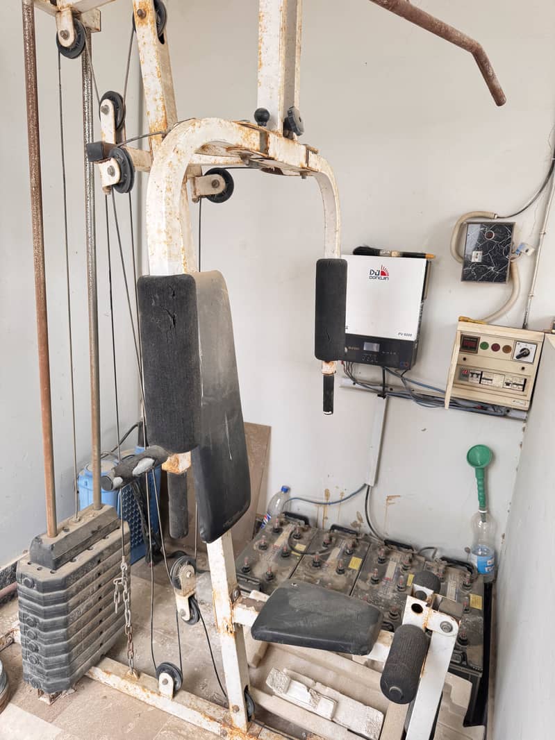 Multi gym machine, 3