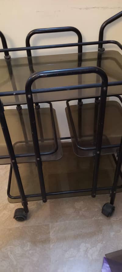 tea trolley used  good condition