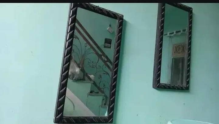 Mirror 0