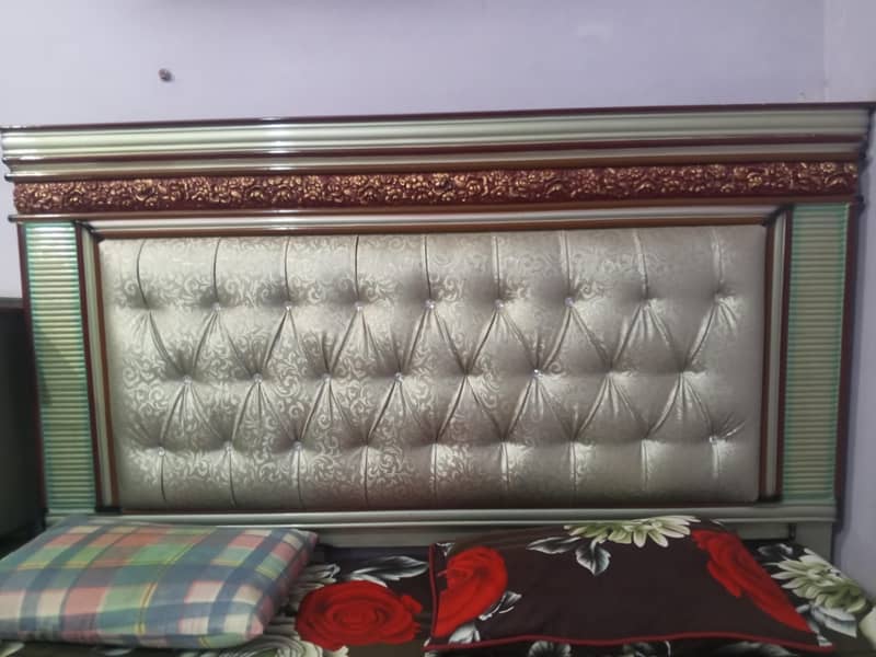 Bed and dressing set 1