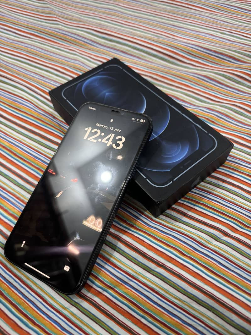 Apple iPhone 12 Pro Max 6