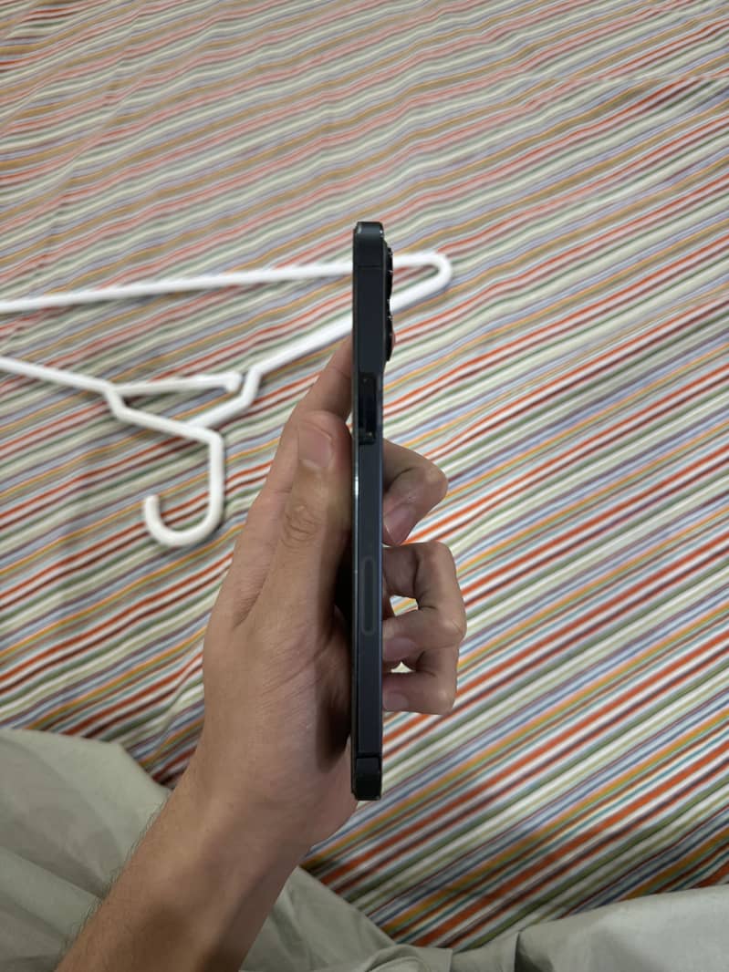 Apple iPhone 12 Pro Max 7