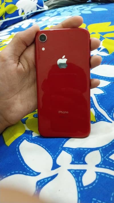 urgent sale  iPhone XR because buying new iPhone