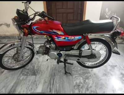 Honda cd 70 for sale better than Suzuki Yamaha