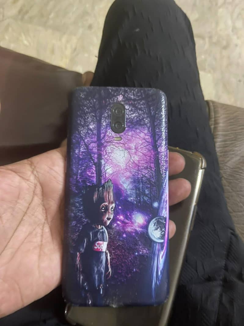 One Plus 6T 1