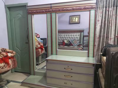 bed dresses and drawers