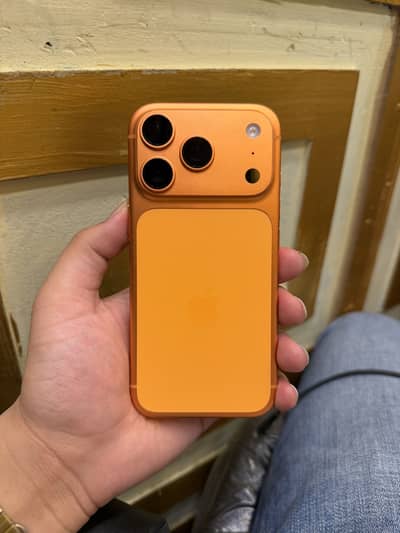 Apple iPhone 17 Pro 512gb 10/10 4 Month Sim Time Physical Minor Dot
