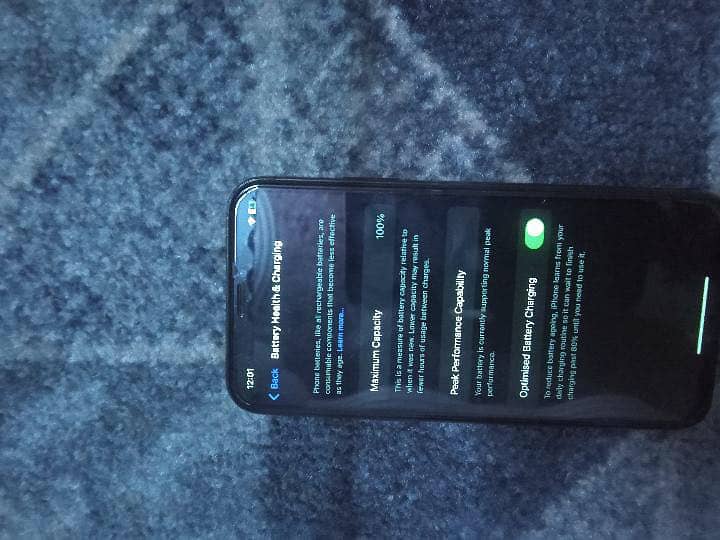 Apple iPhone X 3