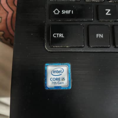 ToshebaCore i-5 - 7th Generation 16/256SSD