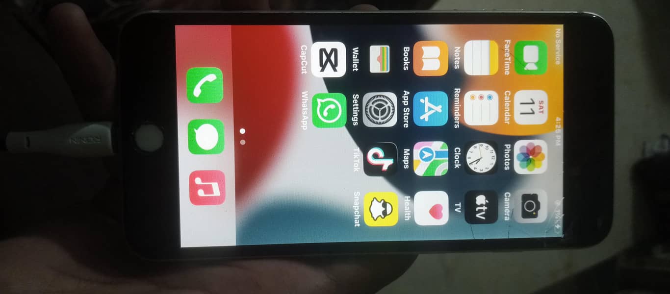Apple iPhone 6S Plus 2
