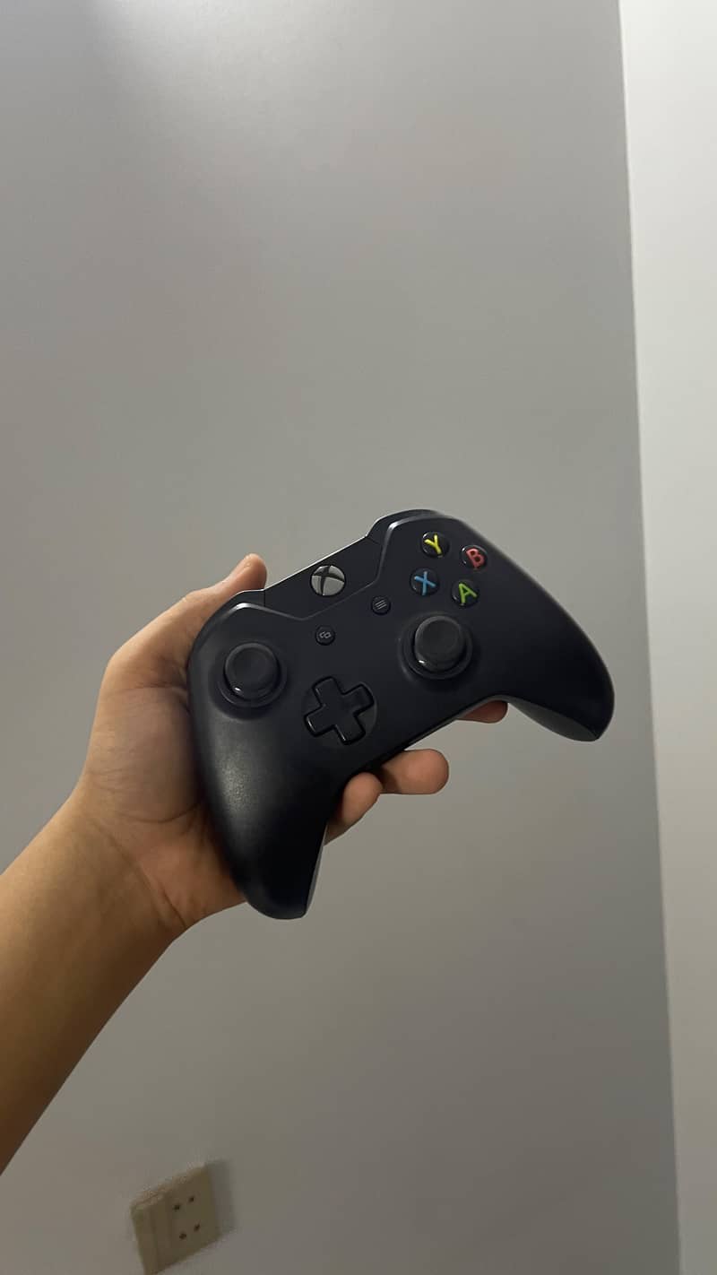 xbox controllers 4