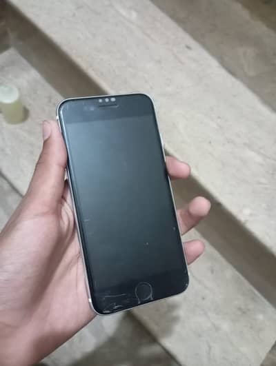 I phone SE 2020