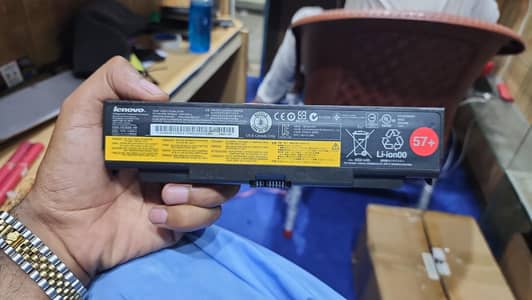 All Kind of used and New Laptop batteries Available