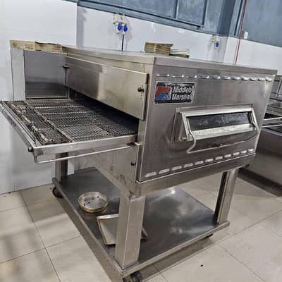 Pizza conveyor oven Middle by marshall 22inch 18inch total original