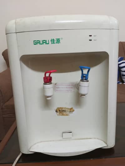 Table water dispenser very low voltage par chly