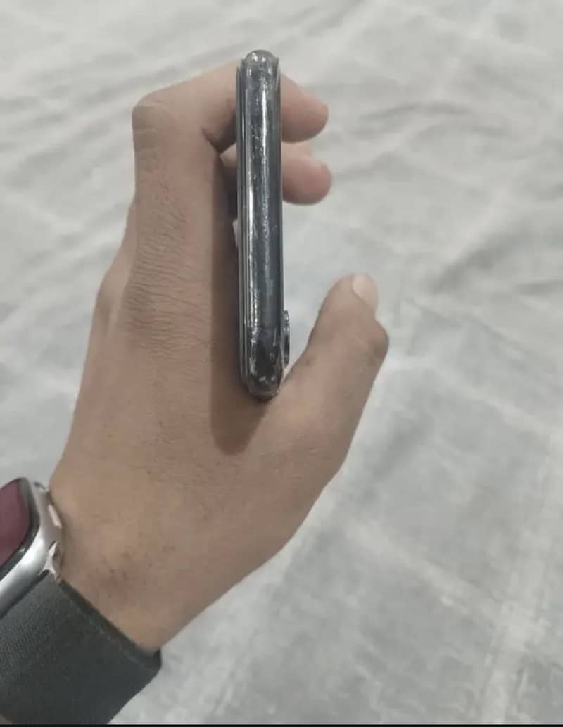 Apple iPhone X 1