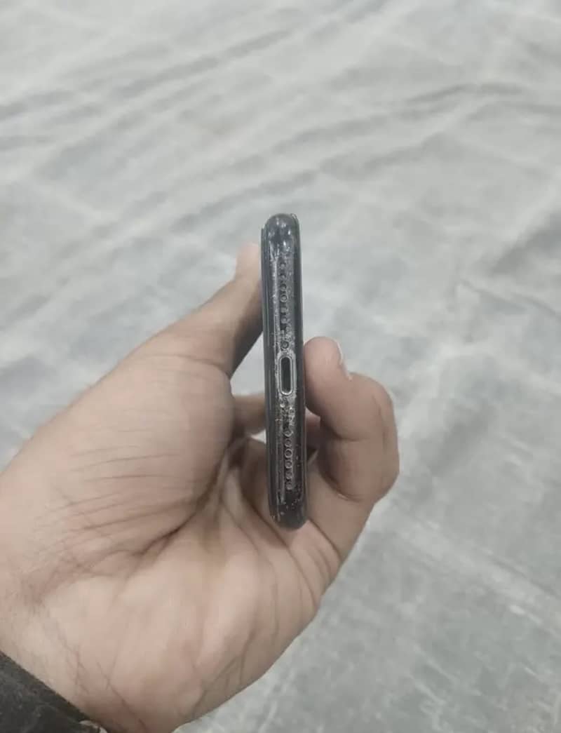 Apple iPhone X 2
