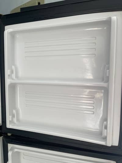 Pel refrigerator up for sale.