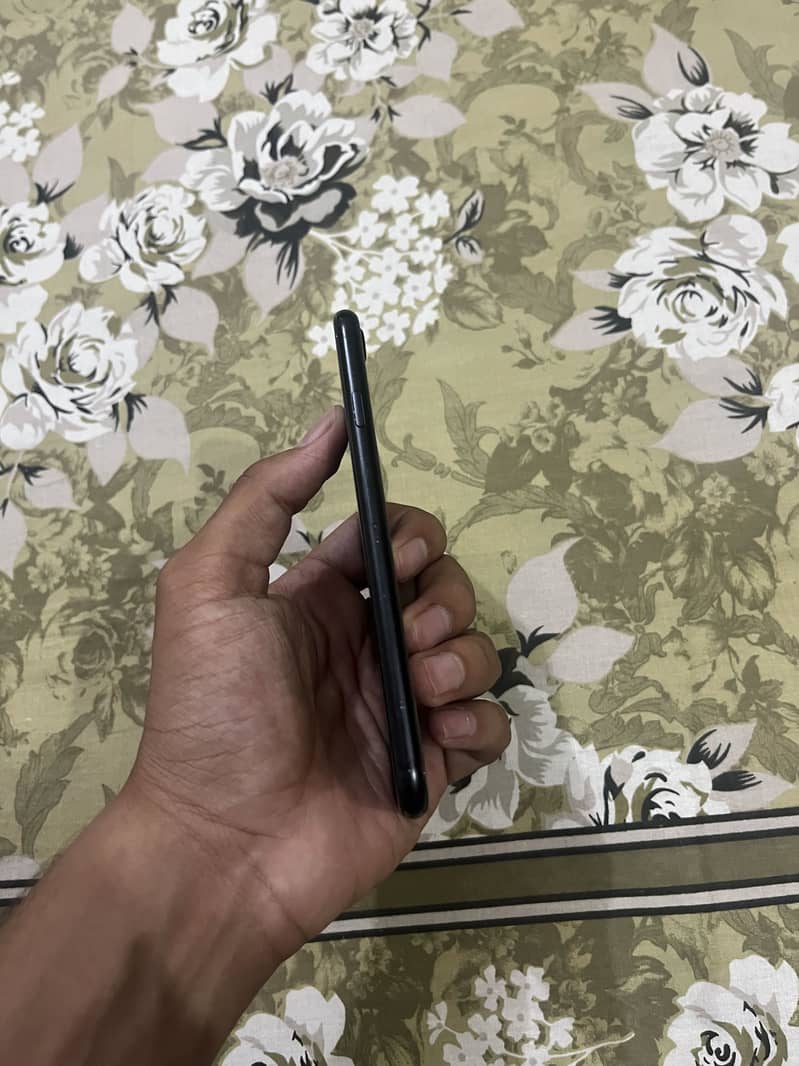 Apple iPhone SE 1