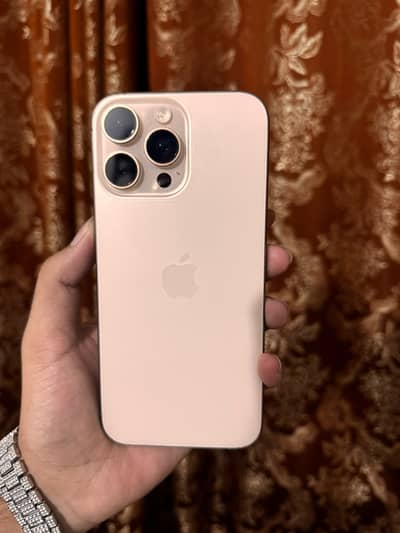 Apple iPhone 16 Pro Max