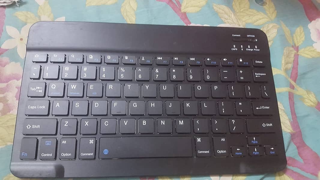 Blutooth keybord 0