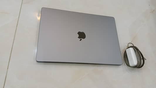 MacBook M1 Pro 2021_16"Inch | 32GB | 512GB SSD | Excellent condition
