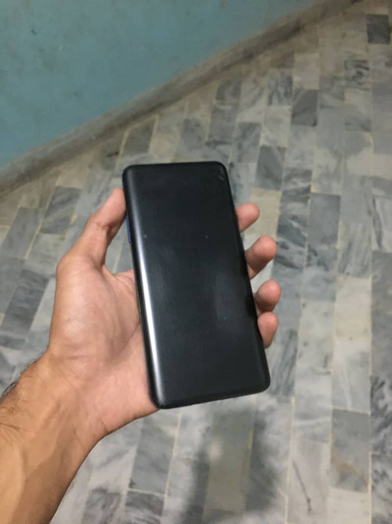 One Plus 7 Pro 3