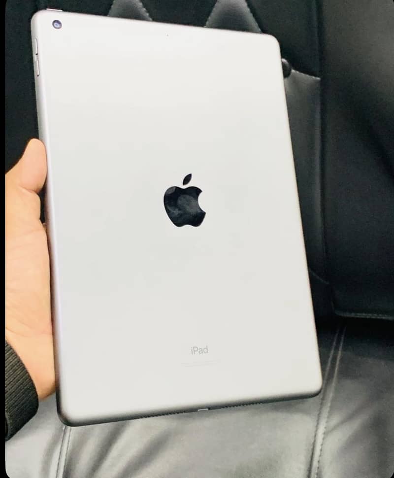 IPAD 8 GENRATION 1