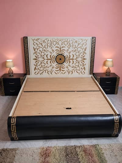 King Size Bedroom Set for Sale – Good Condition