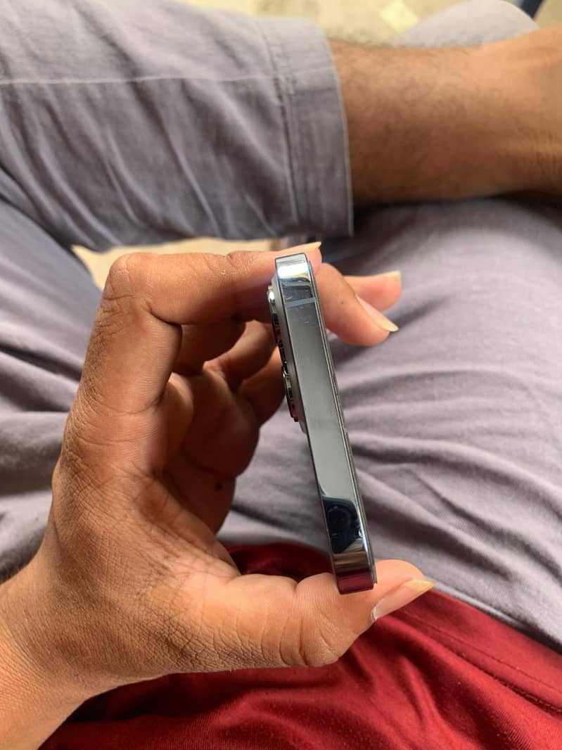 iphone 13 pro max 6