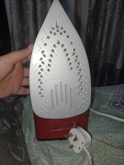 10/9 condition steam iron plus dry and much more