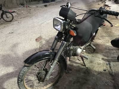 Super Star-2018 Karachi Reg. Good Condition